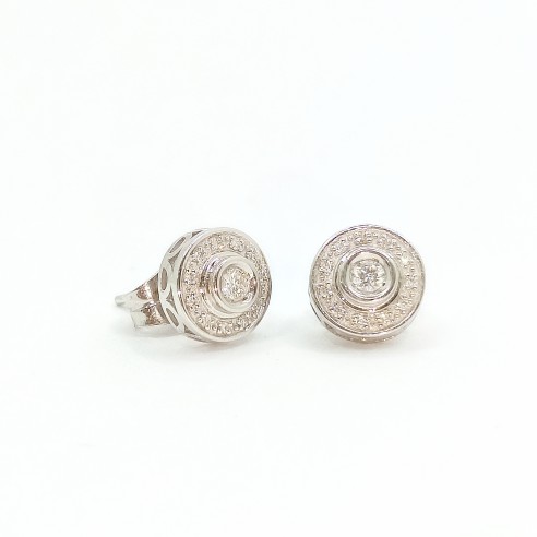Pendientes oro blanco.